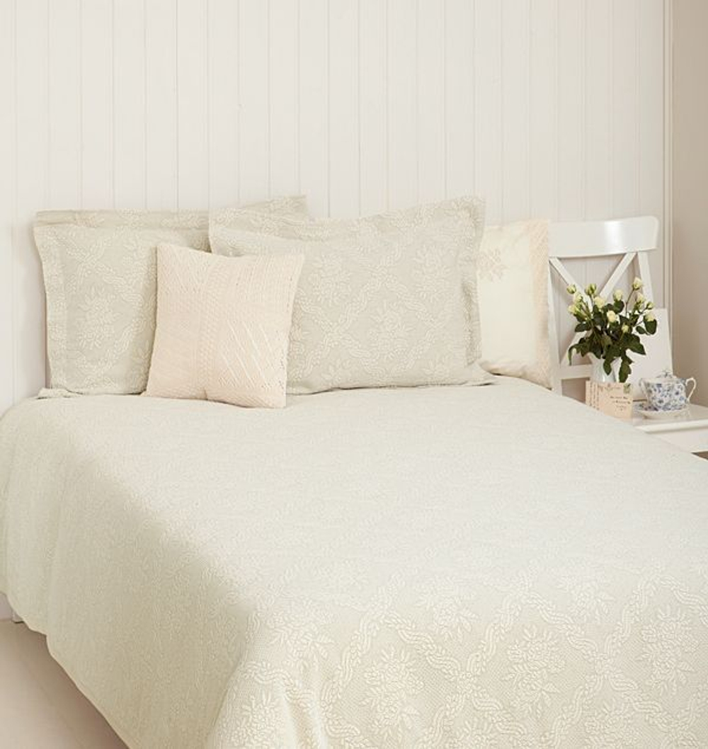 Покрывало 220x240 Luxberry Ilia зелёное Португалия