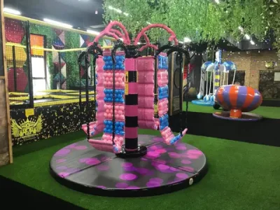 Детская карусель кокосовая пальма "Дельтаплан" (d290 см)