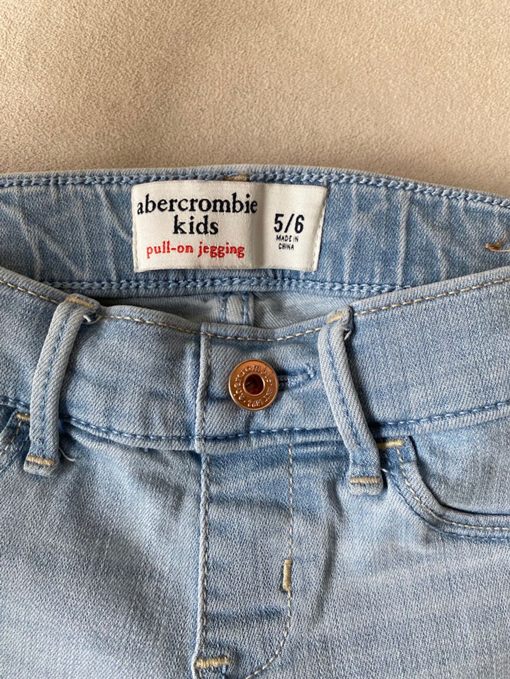 Джинсы Abercrombie, 116