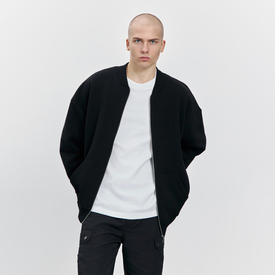 Новинка в разделе пошив на заказ - трикотажный бомбер.