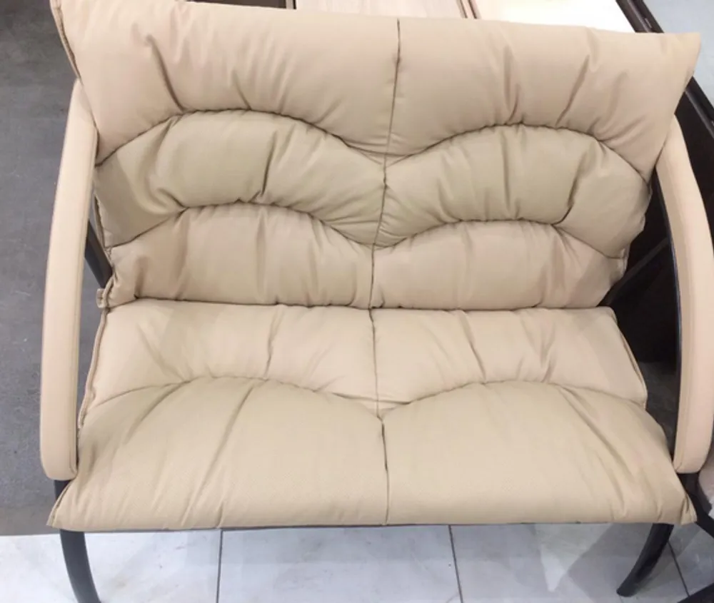 Диван Фортуна-5 (18) 2-х мест разборный перф беж к/з беж каркас черный