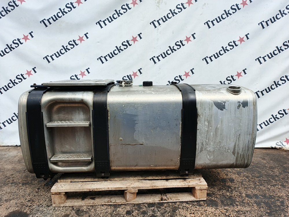 Бак топливный 800 L 2023 год.
