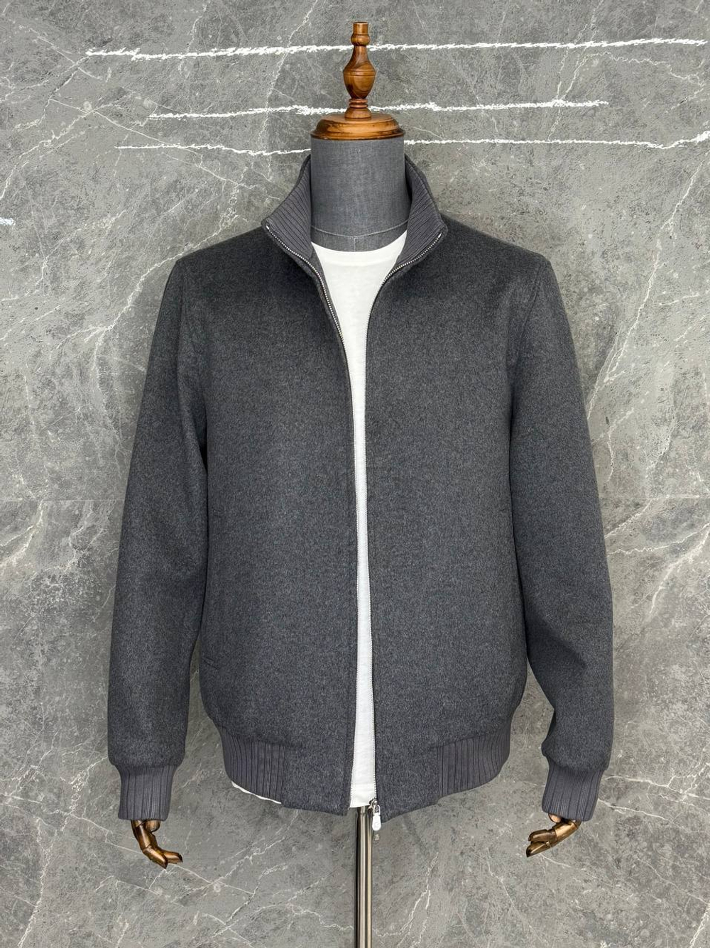 Кашемировый бомбер Brunello Cucinelli