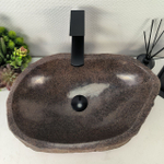 Раковина из речного камня RS-65036 51*35*16 0857