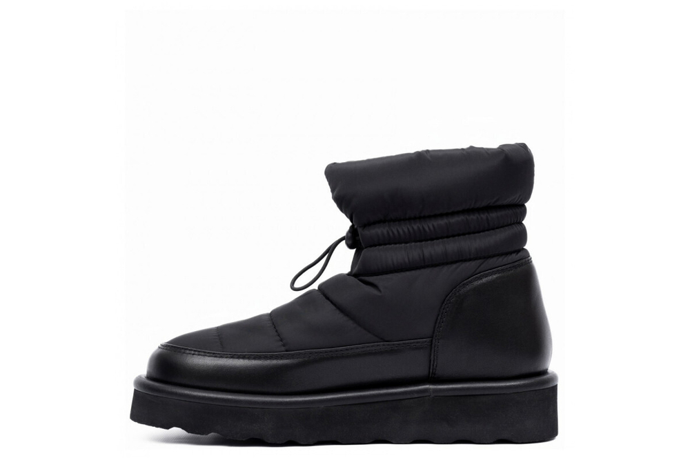 Ugg Classic Mini Blow Mate Black