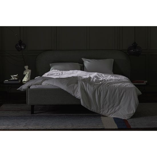 Простыня на резинке из страйп-сатина из коллекции essential, 180х200х30 см