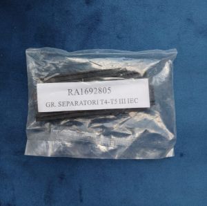 Разделитель заземления Separator T4-T5 III IEC RA1692805 ABB, (комплект 4 шт.)