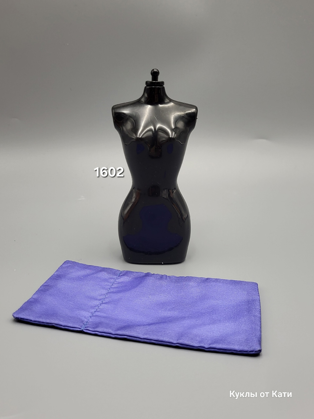 Аксессуар для куклы Барби винтаж - матрац 01602