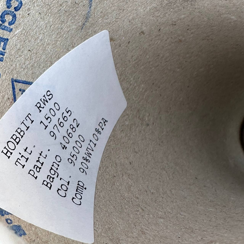 HOBBIT - Pecci Filati; 90% меринос, 10% п/а; 150м/100гр; col. 95000, цвет: молочный белый