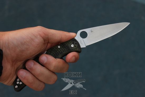 Складной нож Spyderco Endura 4 Zome Green C10ZFPGR c клинком из стали VG-10, рукоять FRN
