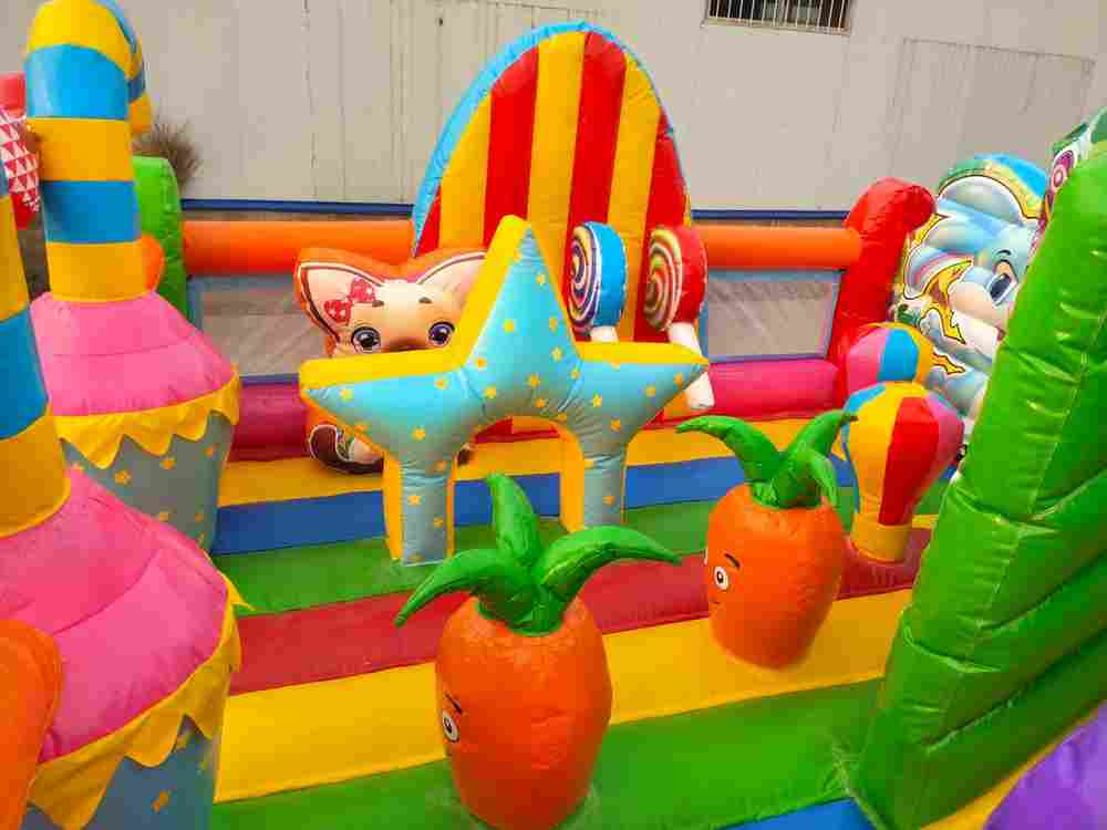 Коммерческий надувной батут «Зайка Степашка» 5*5*2,8 м