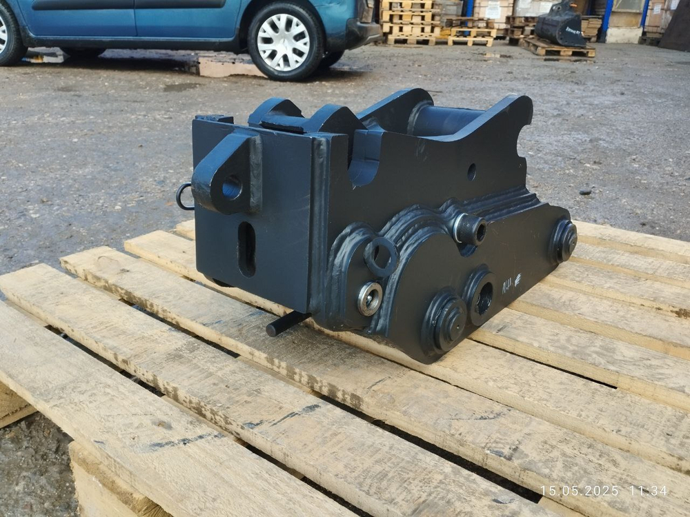 Быстросъём New Holland LB90/110/115