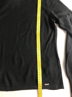 Джемпер Finn Flare теплый, маркировка L, визуально на 48 размер