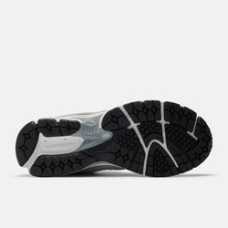 Кроссовки мужские NEW BALANCE 2002