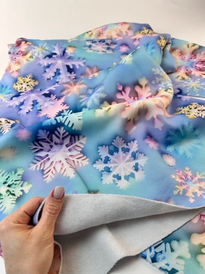 СНЕЖИНКИ - Футер 3-х нитка НАЧЕС КОМПАКТ ПЕНЬЕ СТРИЖЕННЫЙ (нетоварный вид кромки)