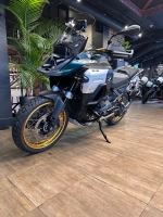 BMW R 1300 GS Adventure, 2025 зеленый