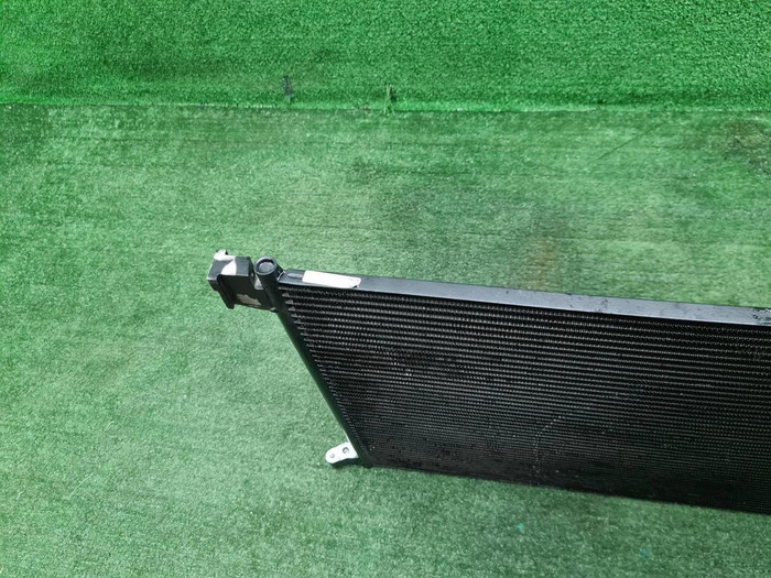 Радиатор кондиционера Mercedes E W213 (2016-2023)