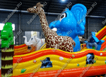 Коммерческий надувной батут "Слоны и жираф" 18*9*8,5 м