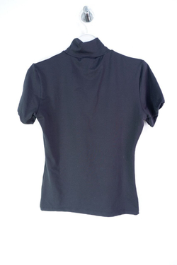 Футболка с горлом черная на 10-12 лет