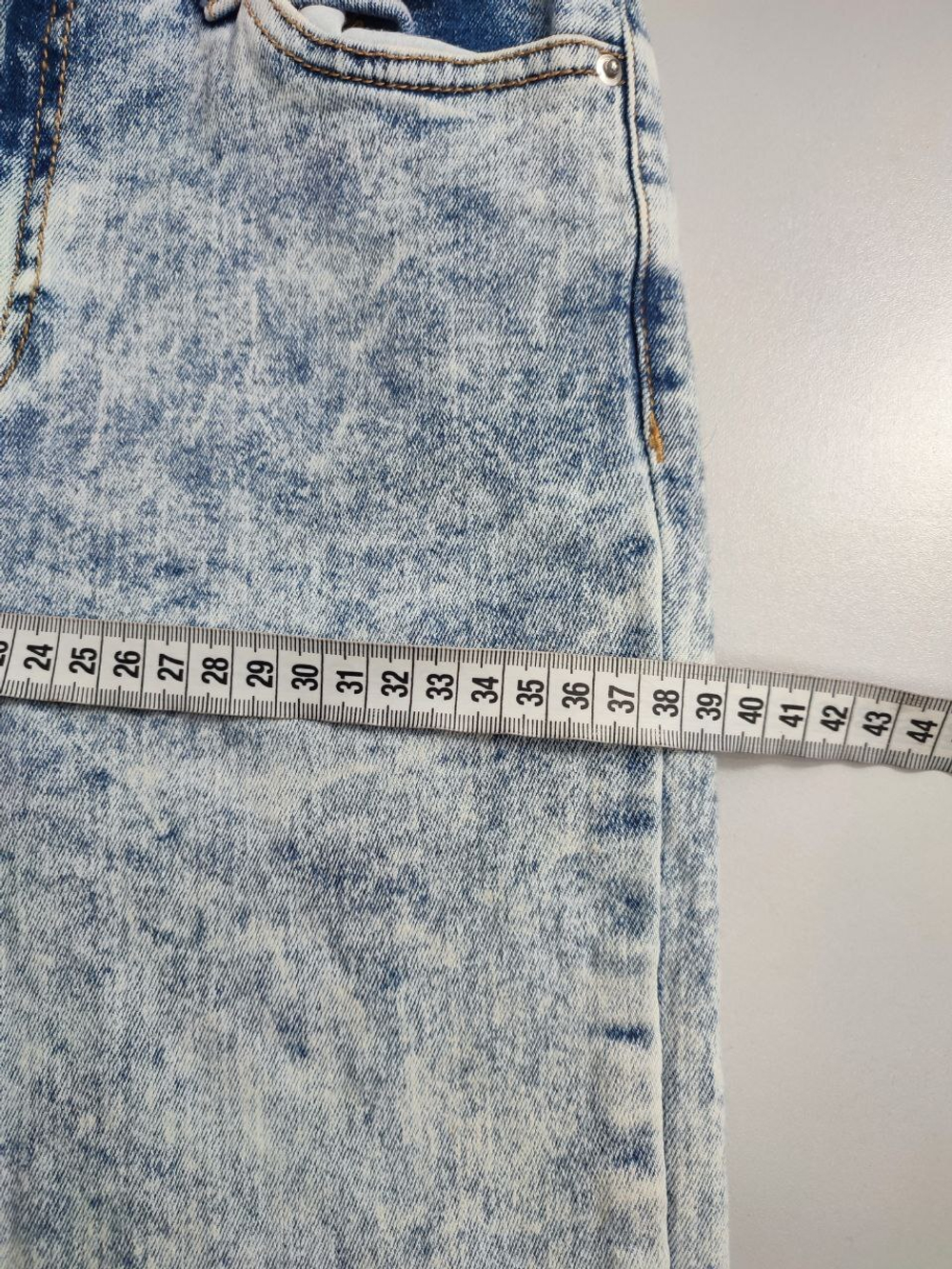 Джинсы Janina светлые 42 размер