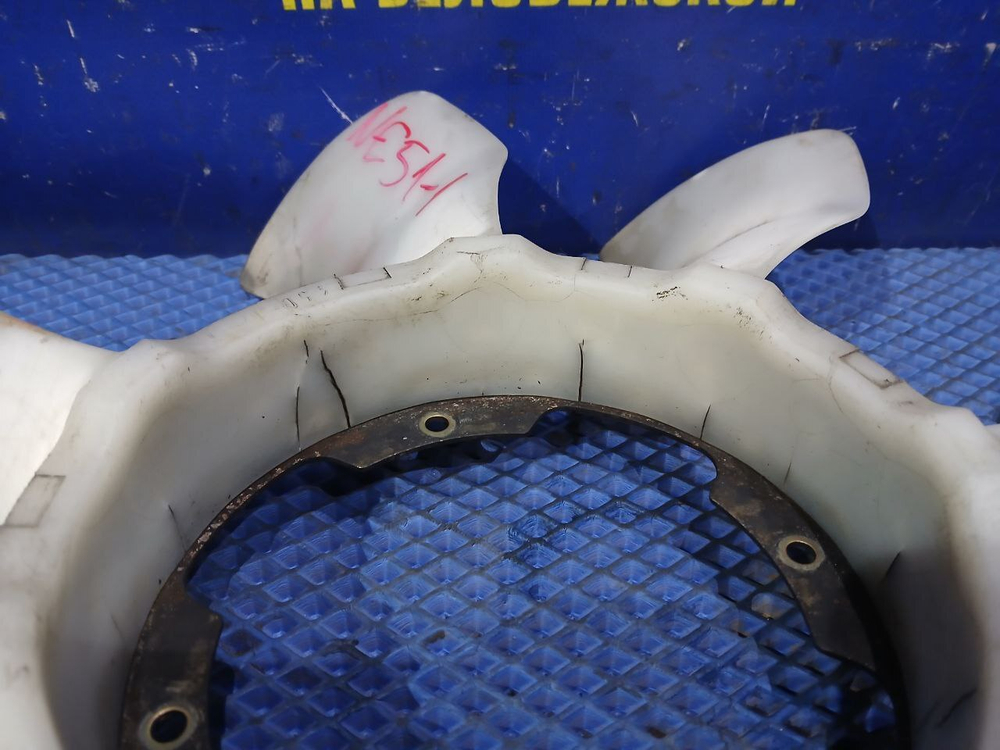 Крыльчатка вискомуфты NISSAN ELGRAND 2005