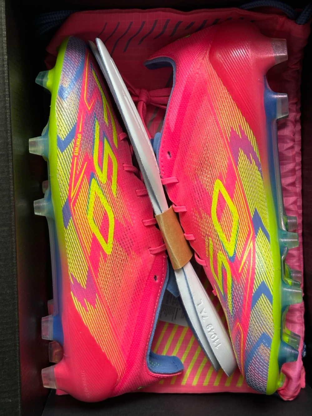 Бутсы adidas F50 Elite FG - розовый