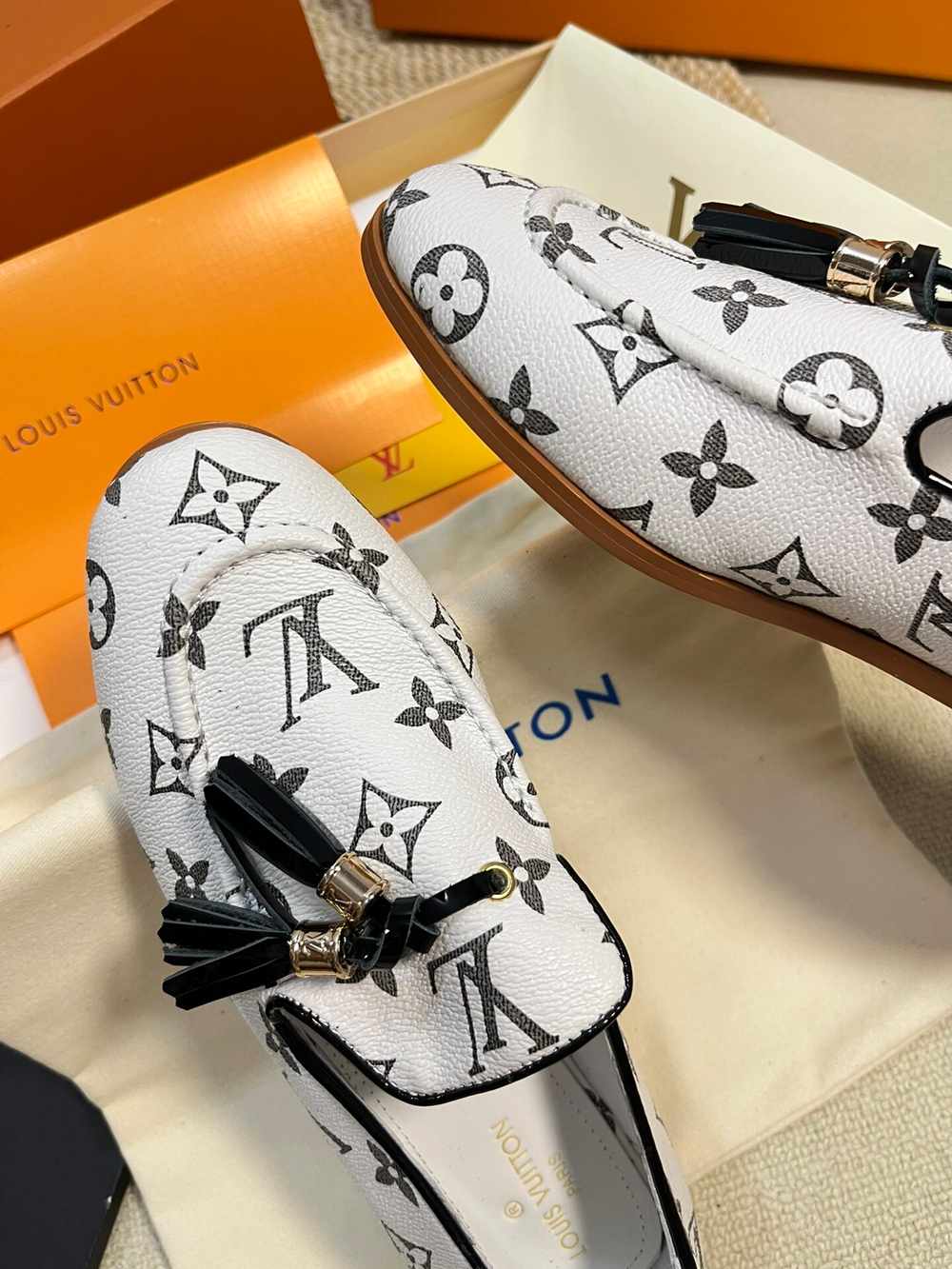 Louis Vuitton Mocassin