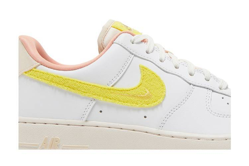 Кроссовки Nike Air Force 1 Low "Mama" (Женская размерная сетка)