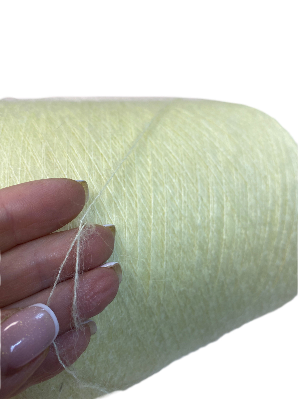 Пряжа на бобине (Италия) 150г 70% мохер 30% шелк 100г-850 м