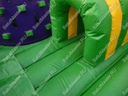 Коммерческий надувной батут "Средневековые приключения" 8,5*7*5м