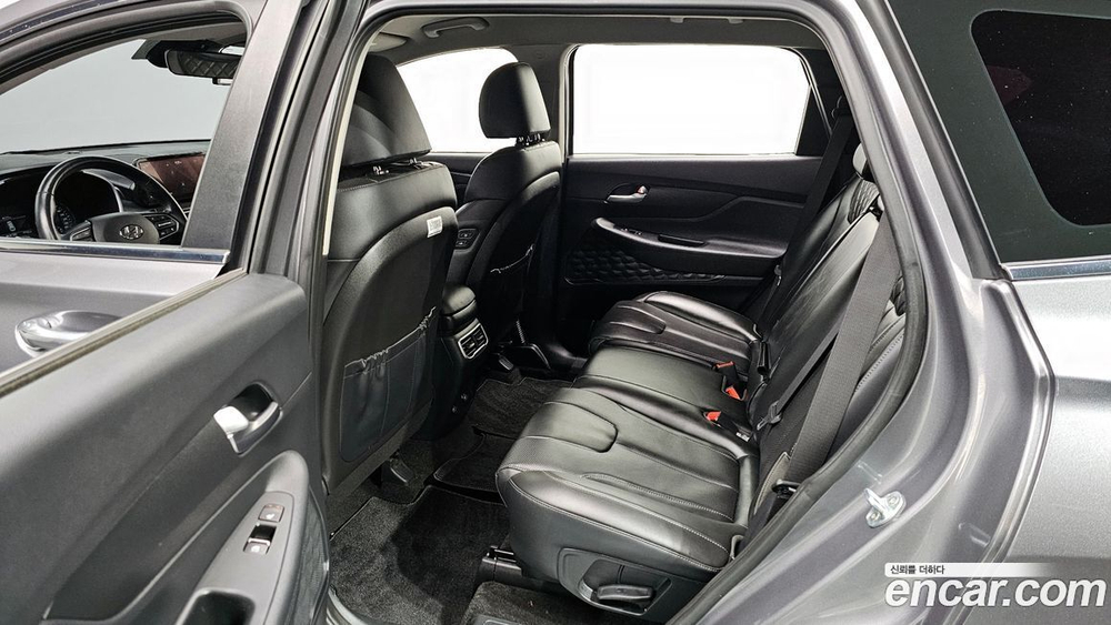 Hyundai The New Santa Fe Дизель 2.2 2WD (10.2020)