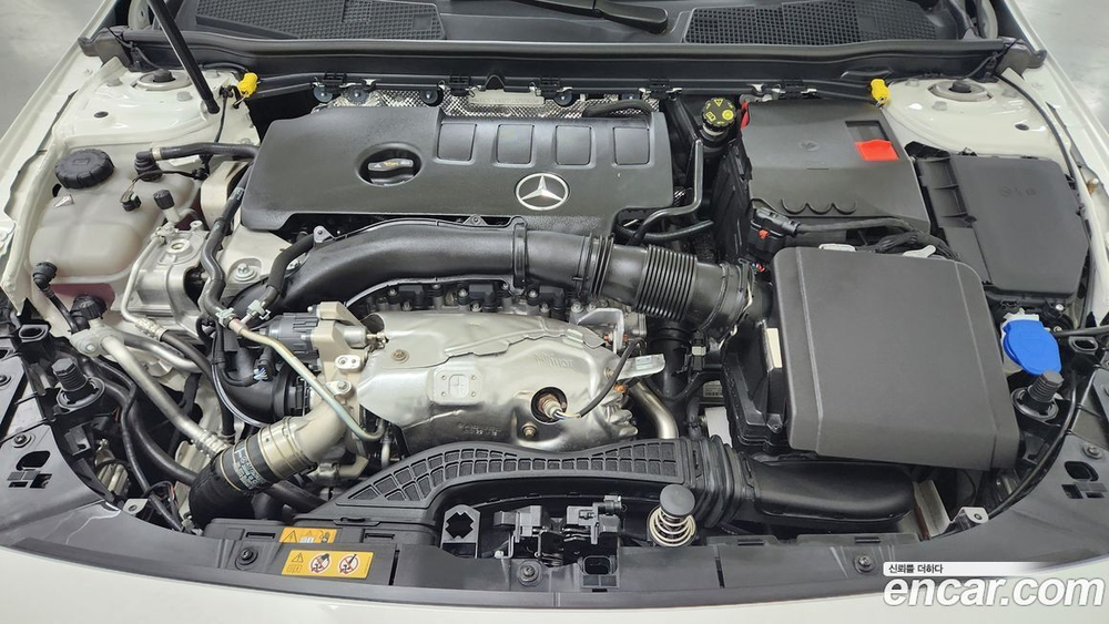 Mercedes-Benz A-Class W177 A250 4MATIC Sedan (12.2022)