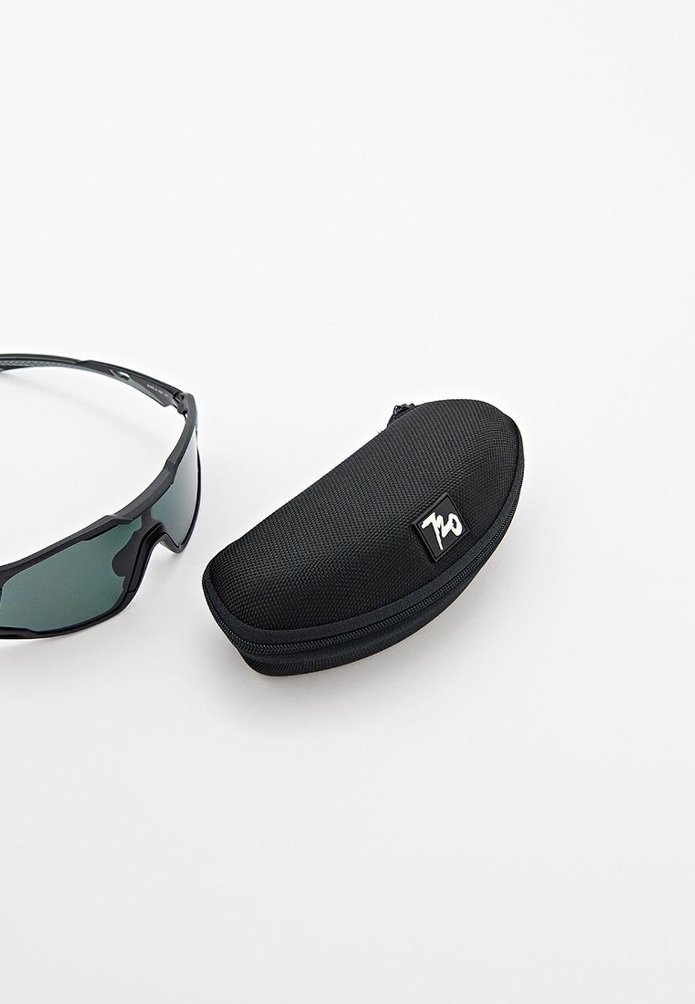 Спортивные очки 720armour Flash / Matte Black / Glossy Black Temple / Polarized Smoke / Cylinder Lens