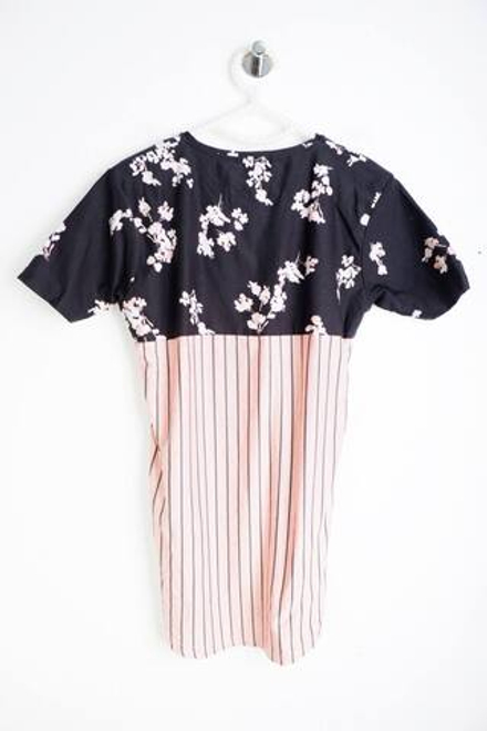 Блузка для нежного образа, визуально на 42/44 размер