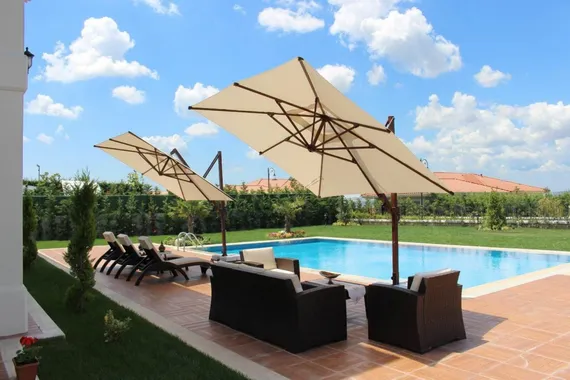 Зонт профессиональный без плит Banana Plus Dickson, 4х4 м, черный, бежевый