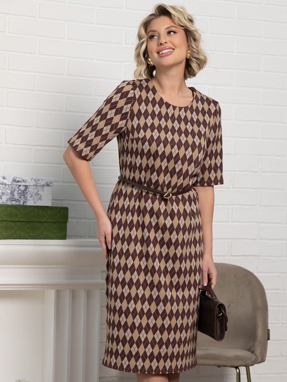 Платье трикотажное Лорейн (бежево-коричневое) П15189-25М LT Collection