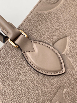 Louis Vuitton Onthego MM
