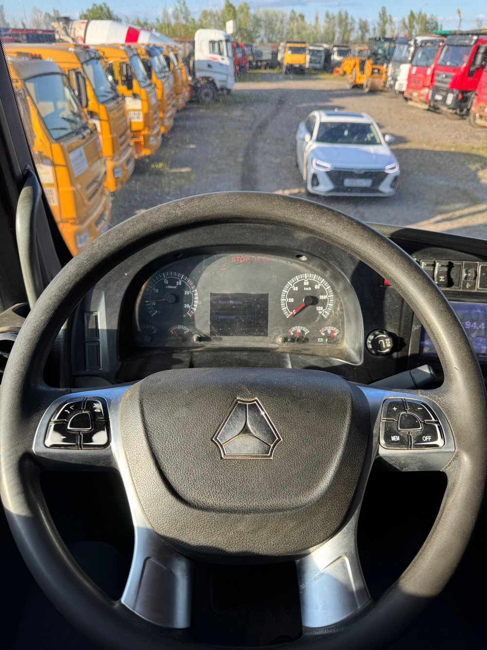 SITRAK C7H 8x4 Самосвал ZZ3316V306ME (Дизельный, 12,4 л, 540 л.с., МТ)
