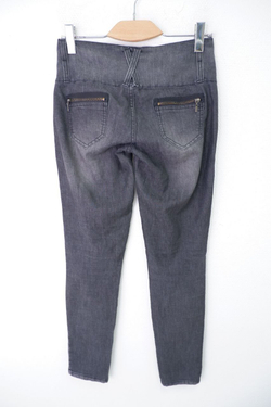 Джинсы темные 42-44 размер