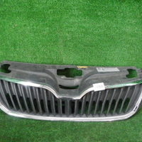 Решетка радиатора Skoda Rapid (2012-2020)