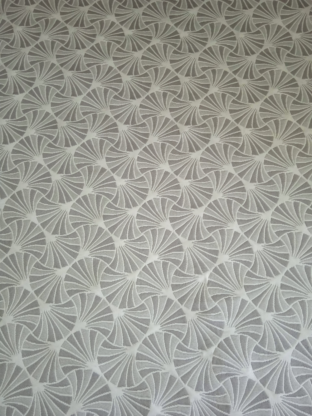 Покрывало жаккардовое двухстороннее Нежность 108-17 серый,белый 2.0 (180х200)