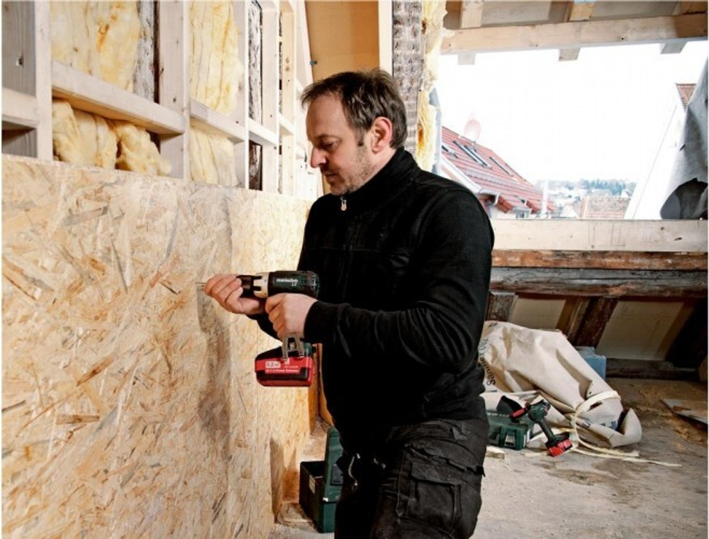 Аккумуляторный шуруповерт METABO BS 18 LT 2x5.2 Ач 602102650