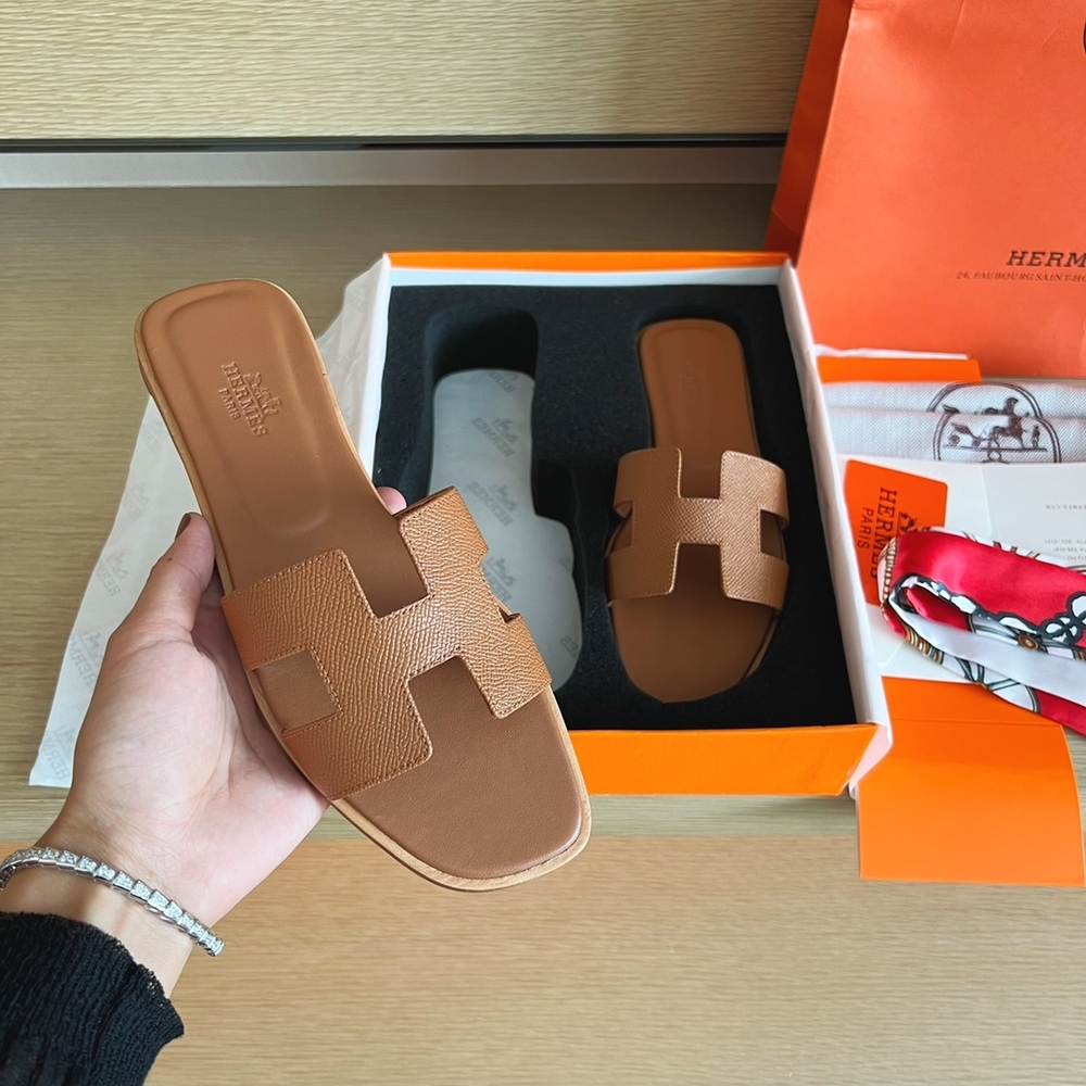 Hermes Oran Sandal