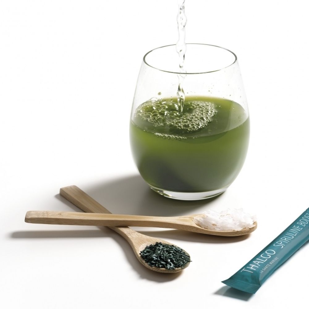 Thalgo SPIRULINE BOOST БАД Энергизирующий Детокс Бустер со Спирулиной 7 саше х 5 г Spiruline Boost Energising Detox Shot