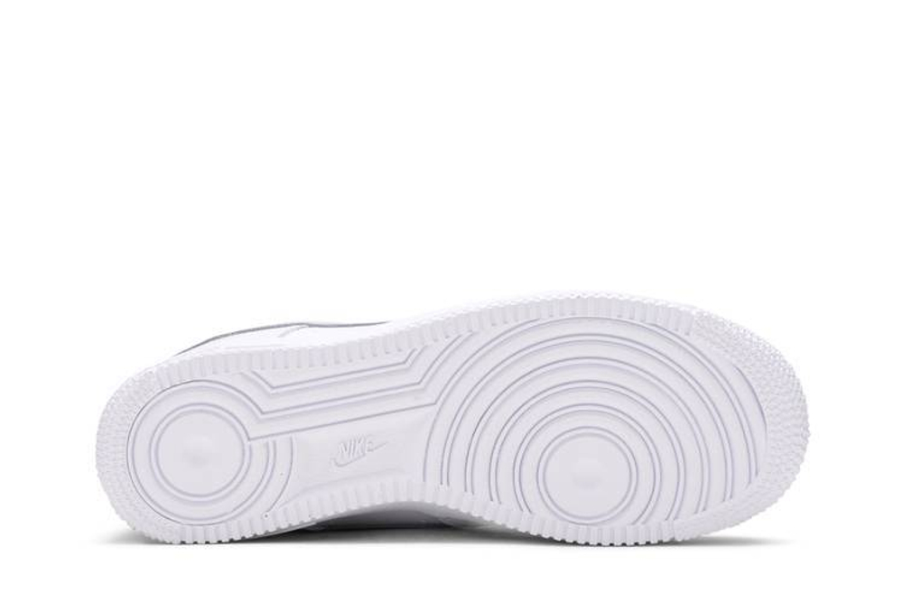Кроссовки Nike Air Force 1 Low 07 Essential (Женская размерная сетка)
