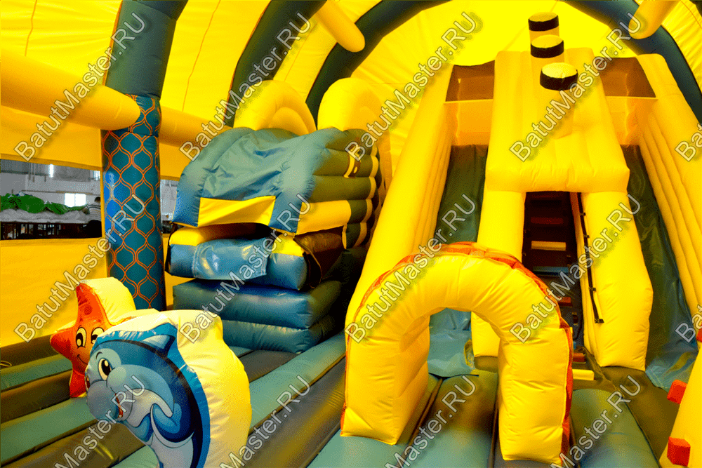 Надувной батут "Морской бриз с крышей"