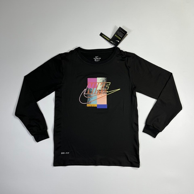Черный лонгслив Nike