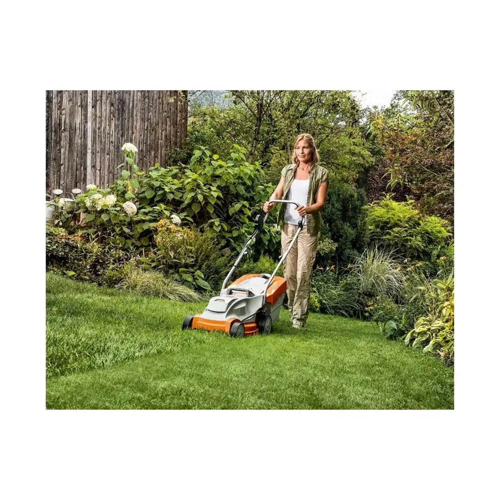 RMA 235.0 (INT1) Аккумуляторная газонокосилка STIHL 63112000010