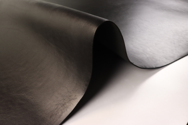 3,6-4,0 полукожа черная с лицевым покрытием