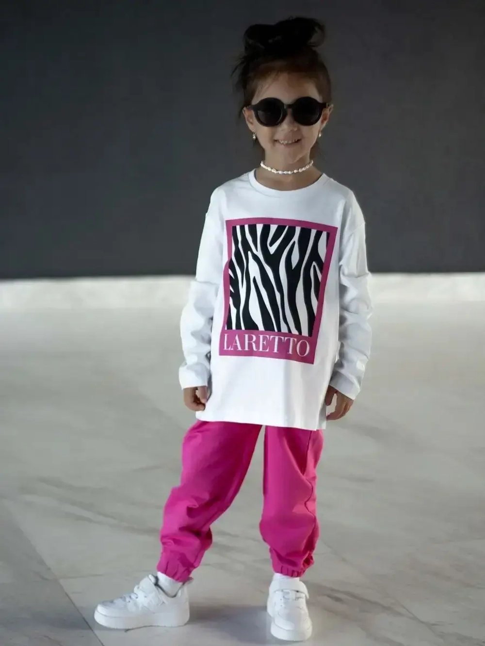 Белый костюм для девочки